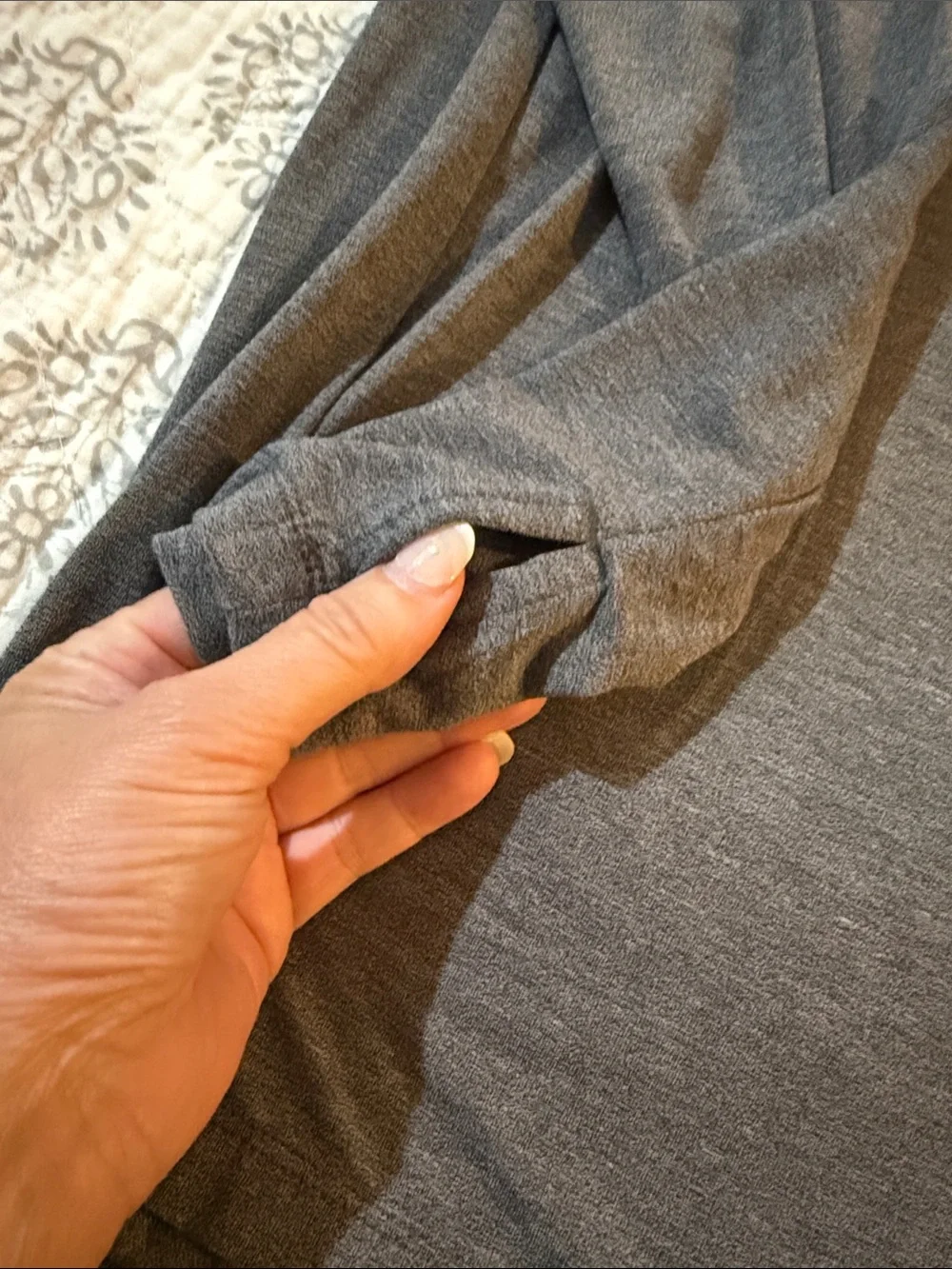 The North Face Men's Heather Gray Half-Zip Pullover- NWOT